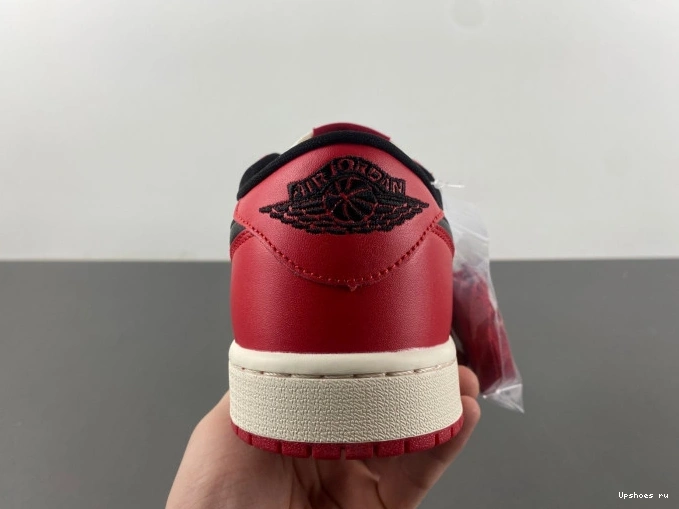 HQ6998-600 OG  1 “Chicago” Low  Air Jordan 0406